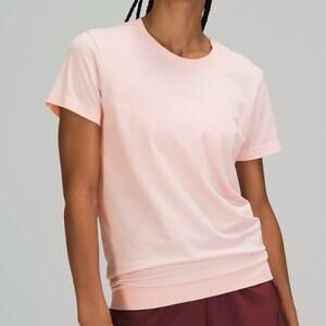 Lululemon Swiftly Breathe Relaxed-Fit Short Sleeve Shirt, Pink Mist, Size 8